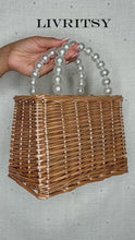 Load and play video in Gallery viewer, Bella Garden Basket
